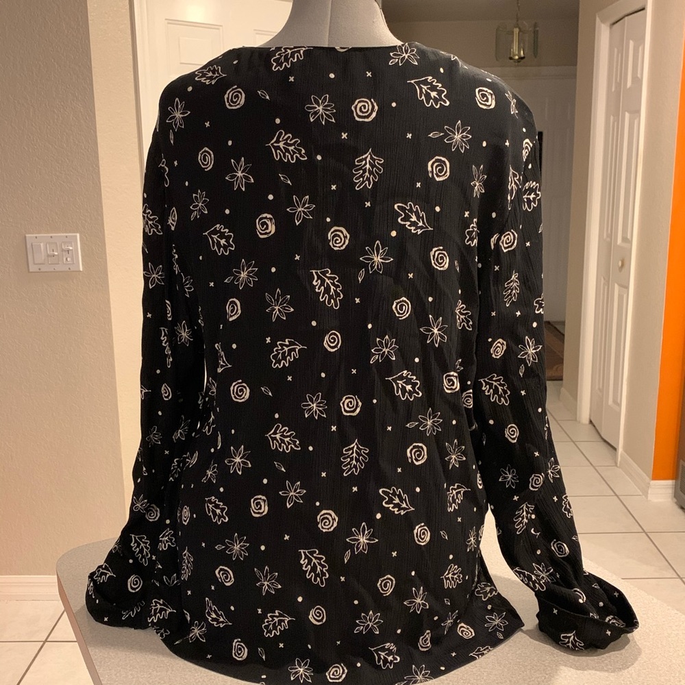 Pendleton Long Sleeve Button Down Size 1x Black - image 2